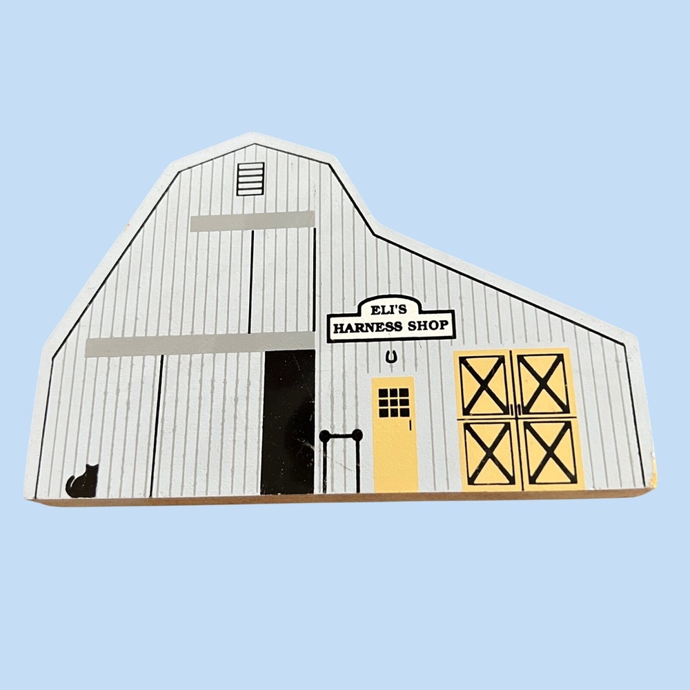 The Cat's Meow Village Eli's Harness Shop Ohio Amish Series 1991 Vintage Wood